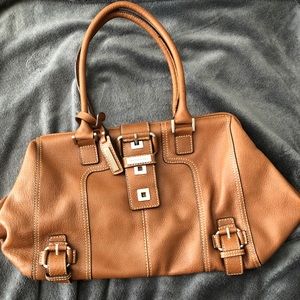 “Adrienne Vittadini” leather purse